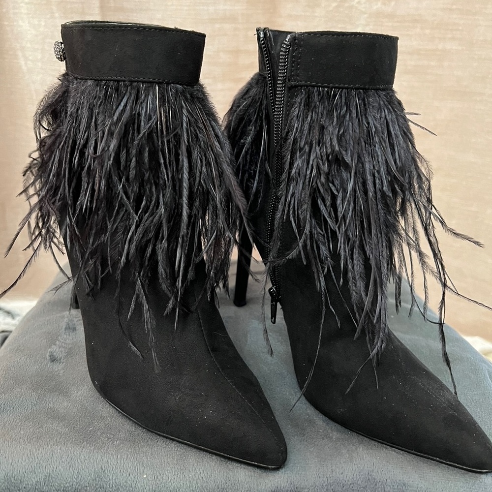 Nina Danella Black Satin Bootie sz 8 1/2